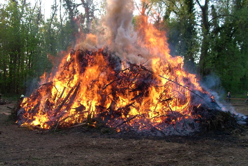 Das Feuer ist voll im Gange!